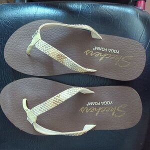 Women's Skechers Yoga Foam Flip Flops